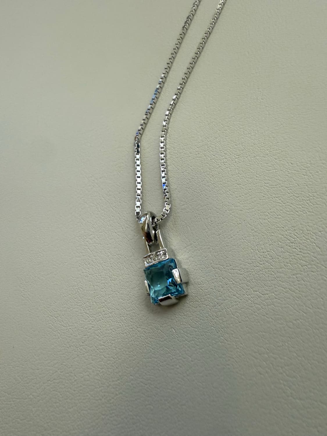 새상품) 스와로브스키 블루 크리스탈 네크리스 목걸이 은 실버 티파니 디올 상품이미지4