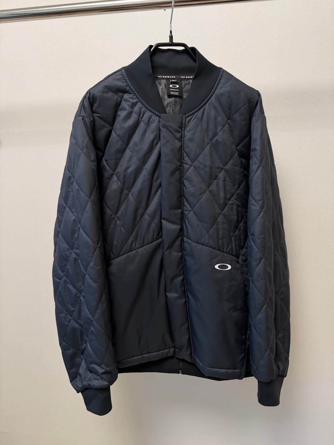OAKLEY Quilted Zip-up Bomber Jacket 상품이미지1