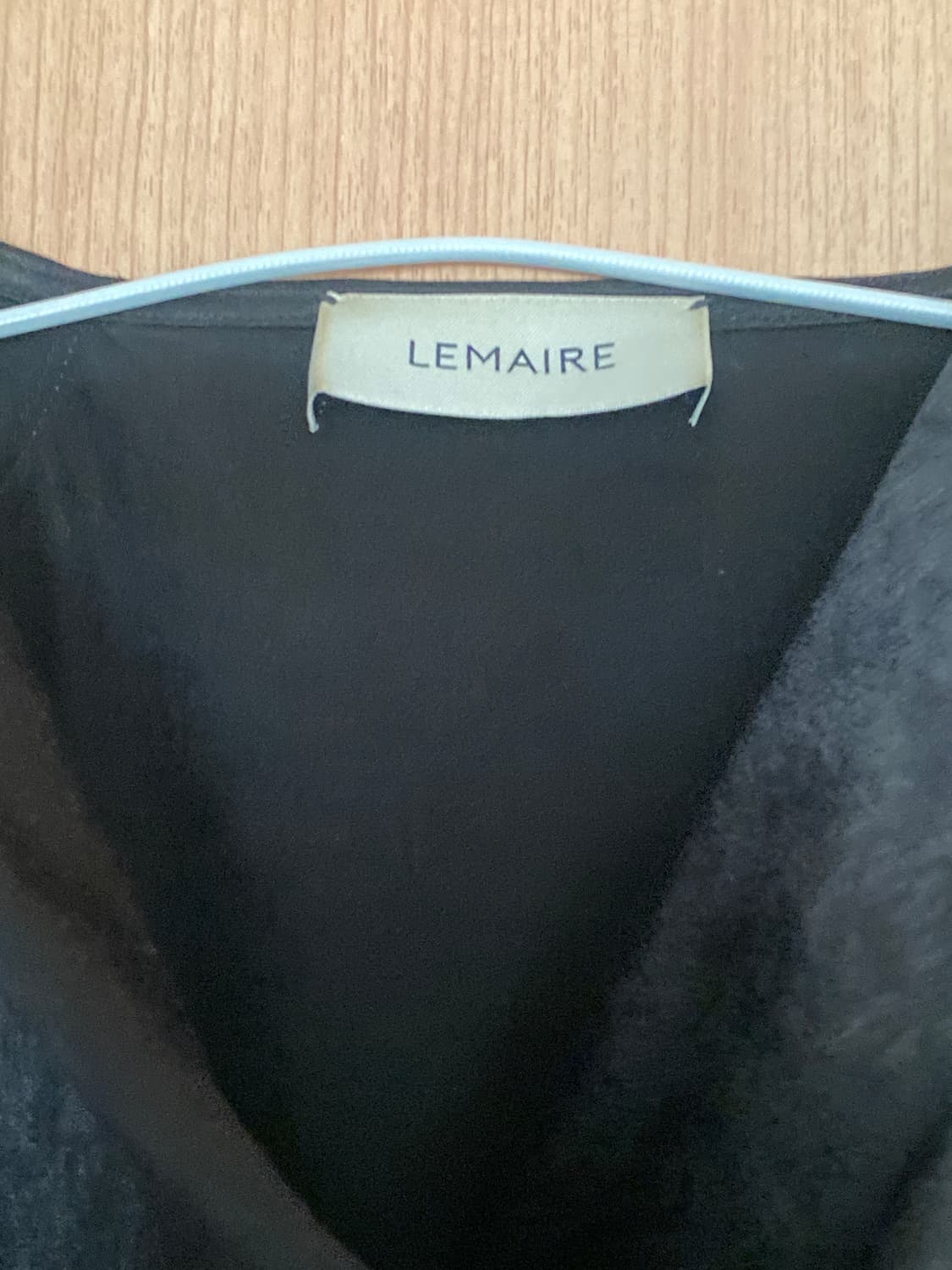 Lemaire 드레이프 블랙 블라우스 34  상품이미지6