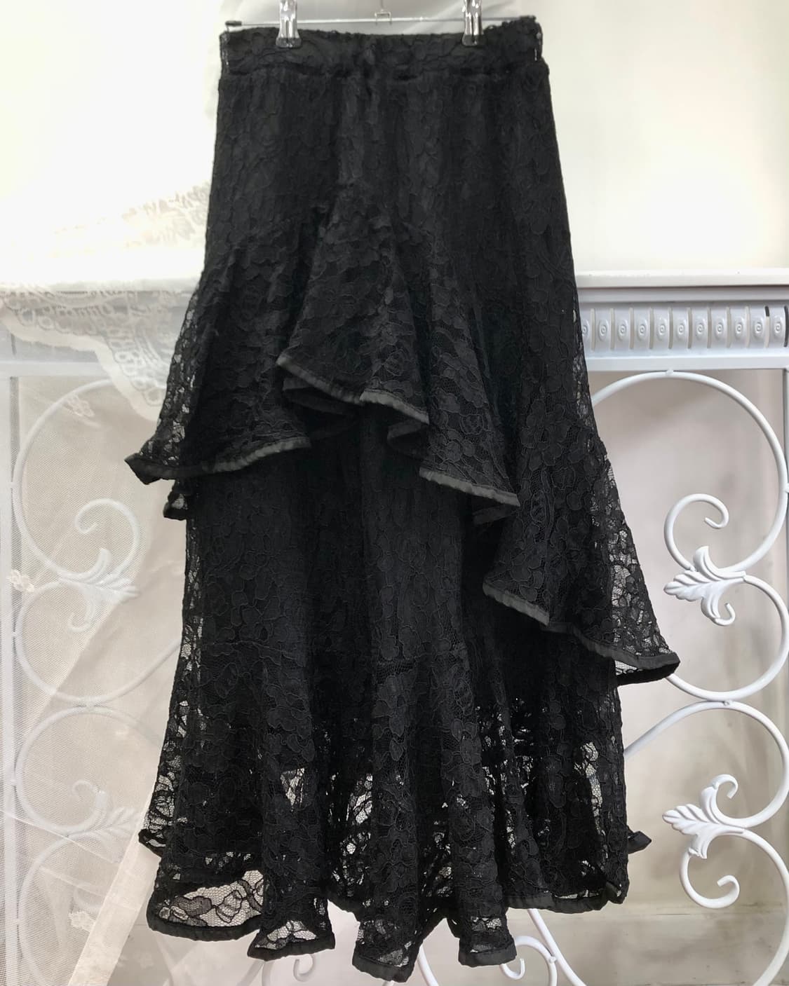 black lace layered long skirt 상품이미지1