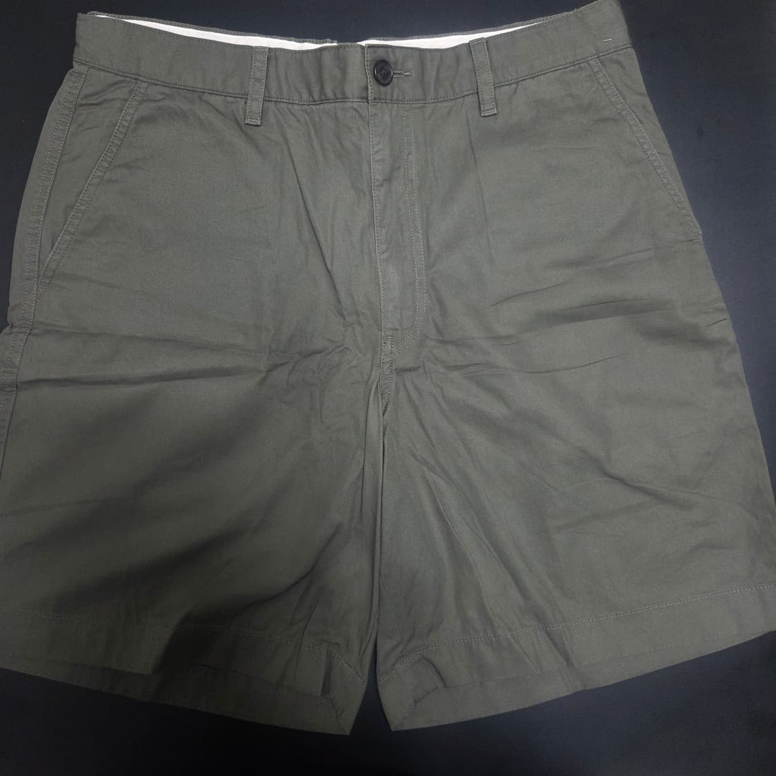 × 유니클로 치노 쇼츠 팬츠 올리브 상품이미지4