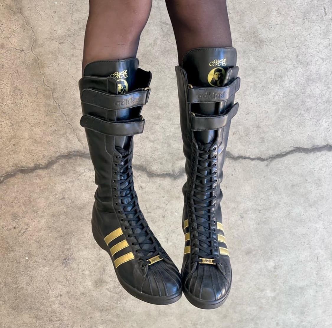 아디다스 00s 스니커즈 복서 부츠 상품이미지1