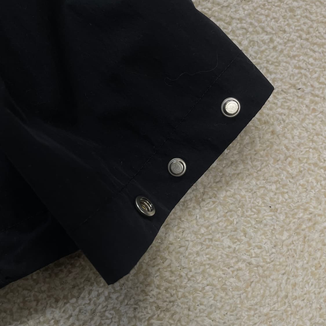 산산기어 San san gear 23ss 커브드 코치 블랙 상품이미지3