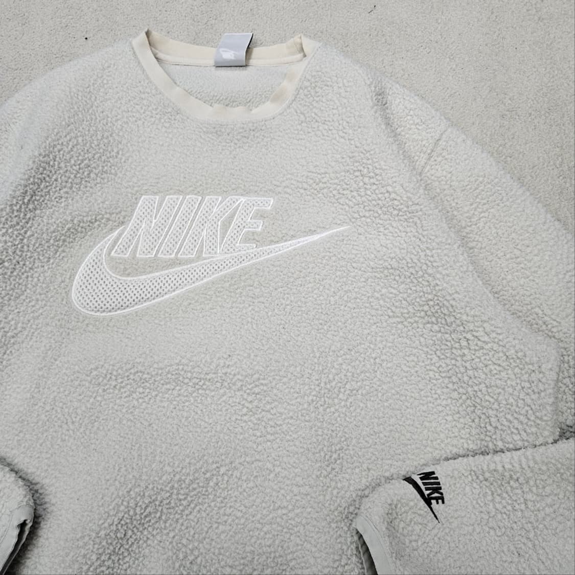 나이키 플리스 맨투맨 L 상품이미지3