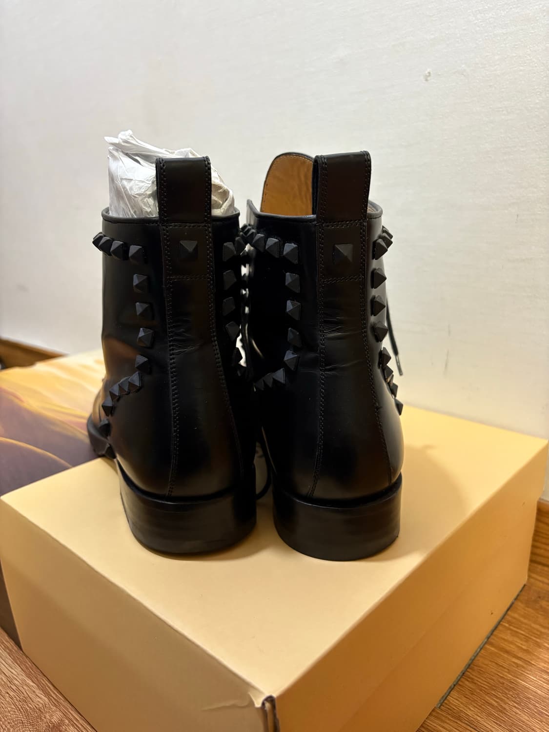 발렌티노 레더 스터드 부츠 상품이미지3