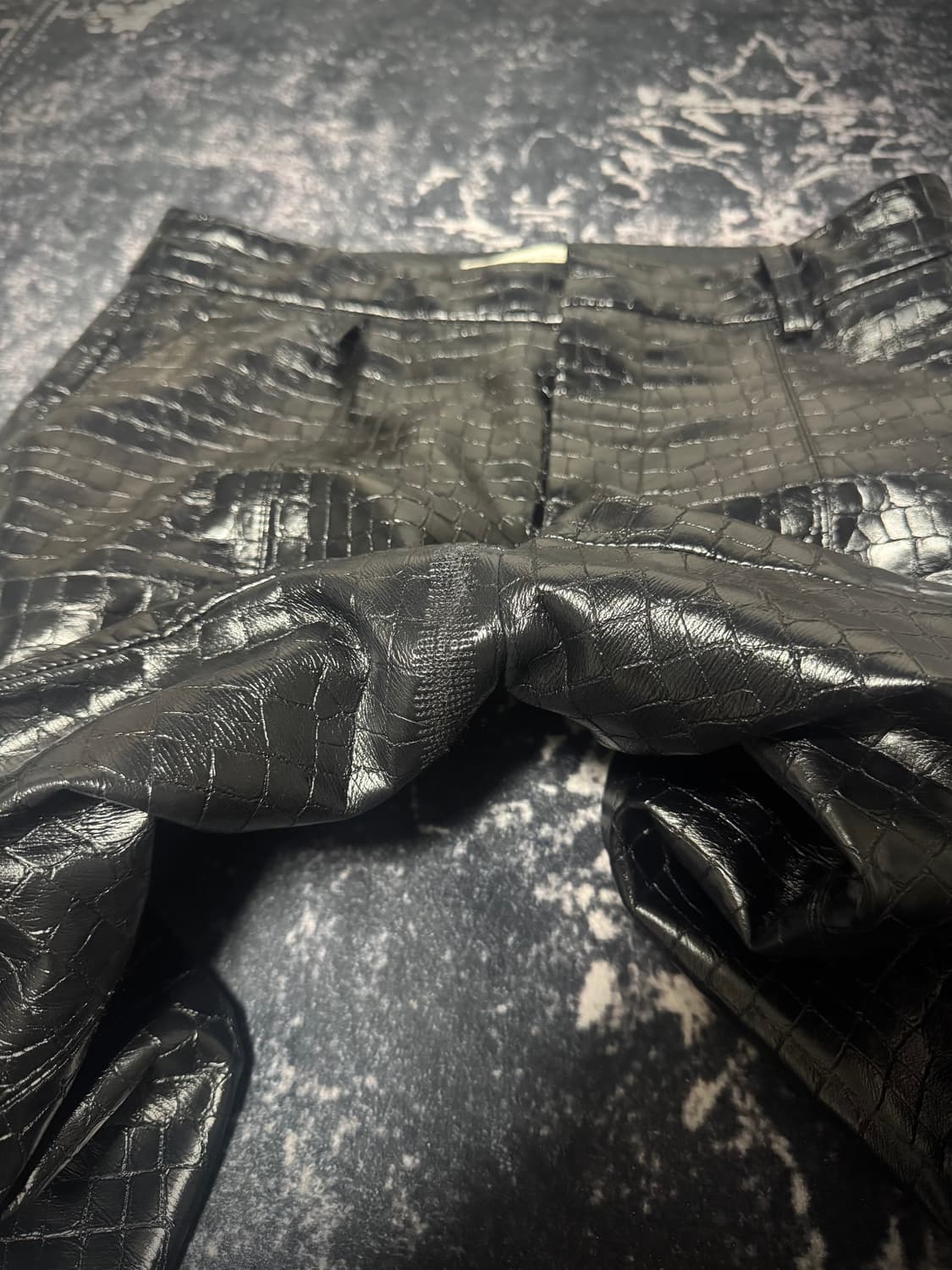 Zara Python Glossy Leather Jeans 상품이미지3