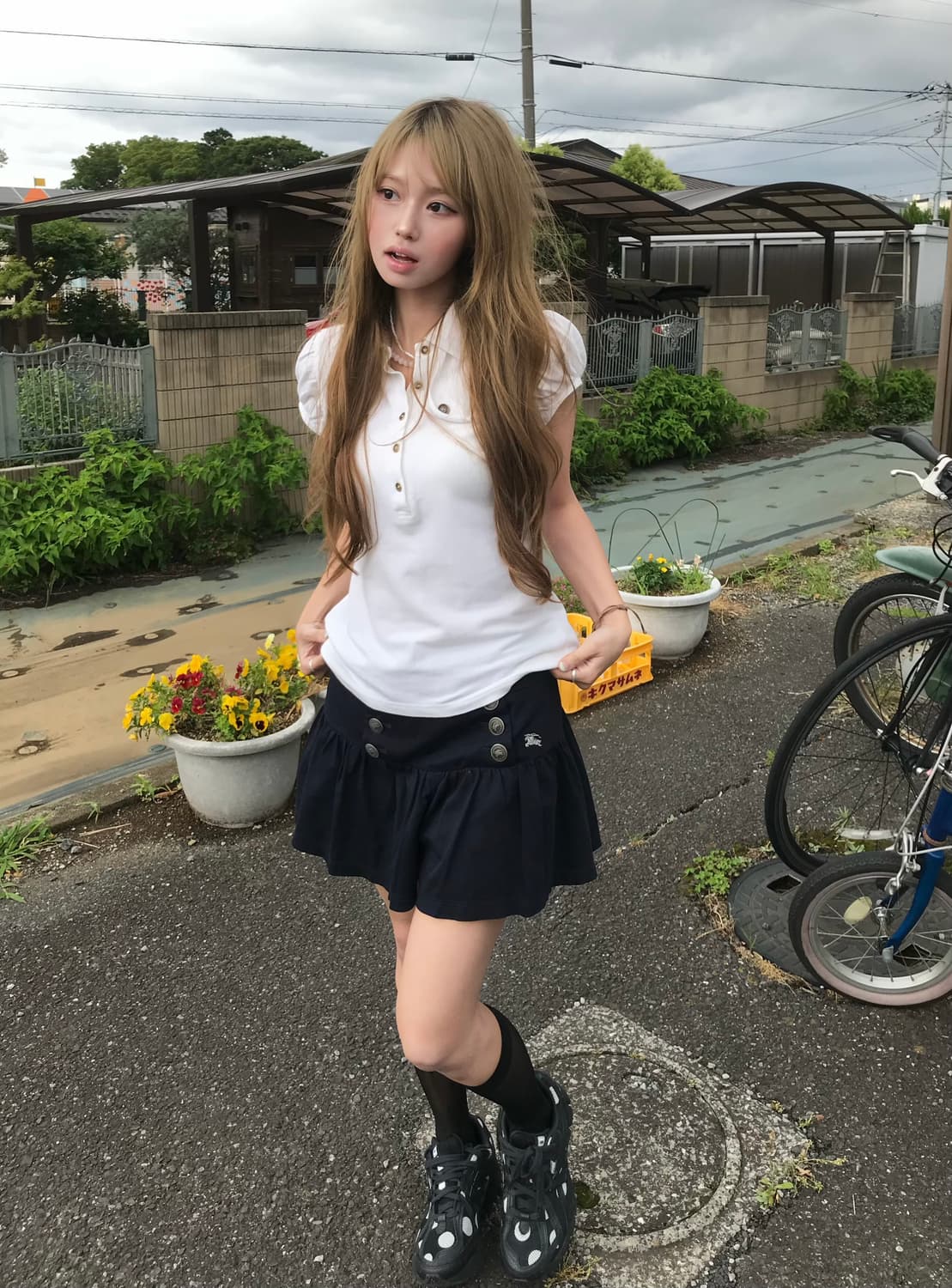 버버리 화이트 퍼프 카라 티셔츠 상품이미지4