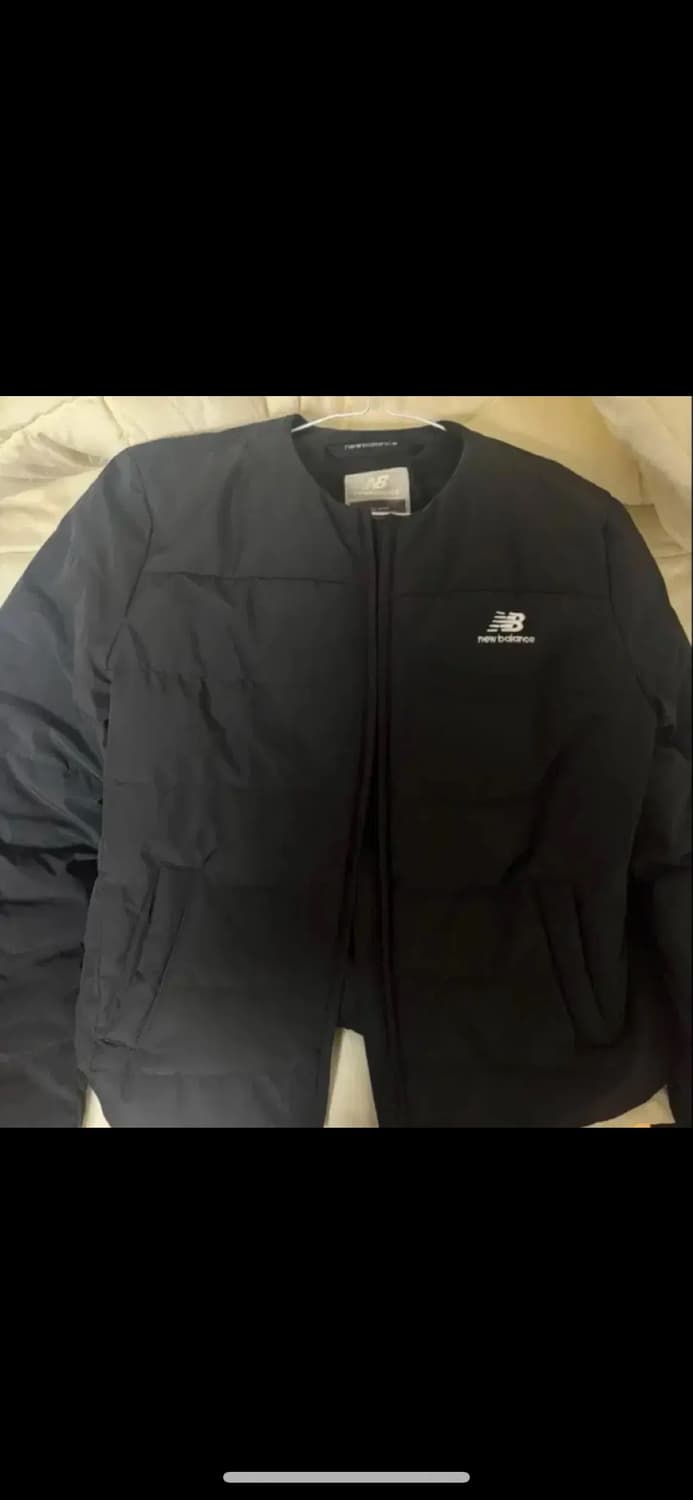 뉴발란스 경량패딩 상품이미지1