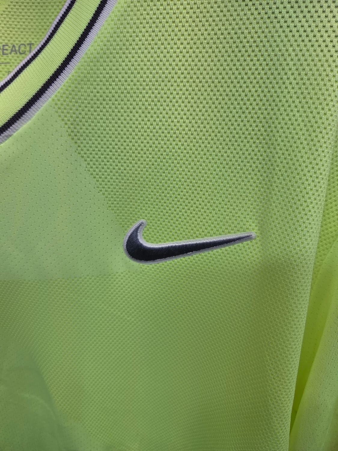 나이키 라파 테니스 코트 기능성 메쉬 반팔 L 상품이미지5