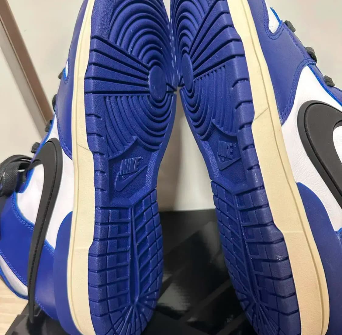 나이키 앰부쉬 덩크 하이 로얄블루 새제품 상품이미지3