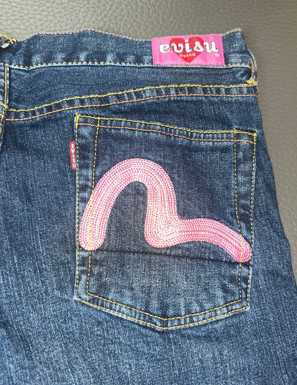 에비수 evisu 핑크 하트 자수 데님 진청바지 부츠컷 팬츠 y2k 갸루 상품이미지2