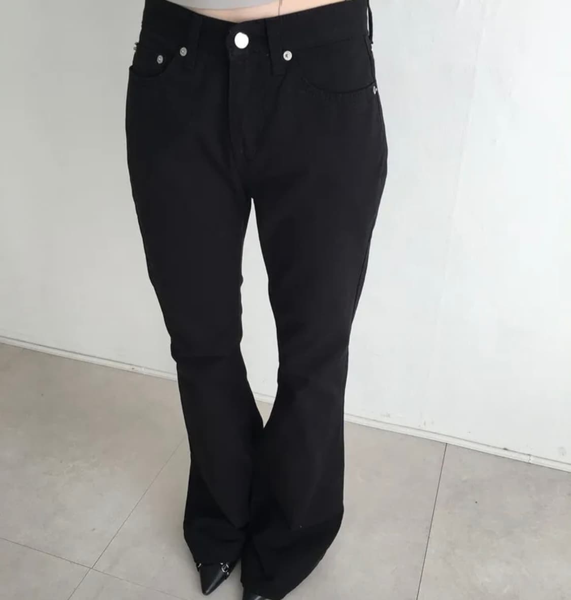 급처/ 택O, 새상품) ootj 루즈 부츠컷 팬츠 블랙 상품이미지2