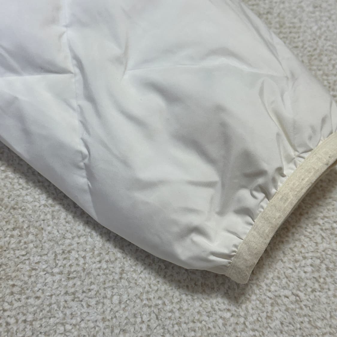 디스커버리 익스페디션 디하스 하이넥 튜브 구스다운 경량패딩 상품이미지8