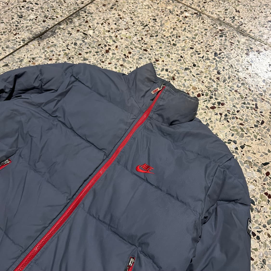 나이키(NIKE) 00S 그레이 리버시블 패딩 상품이미지2