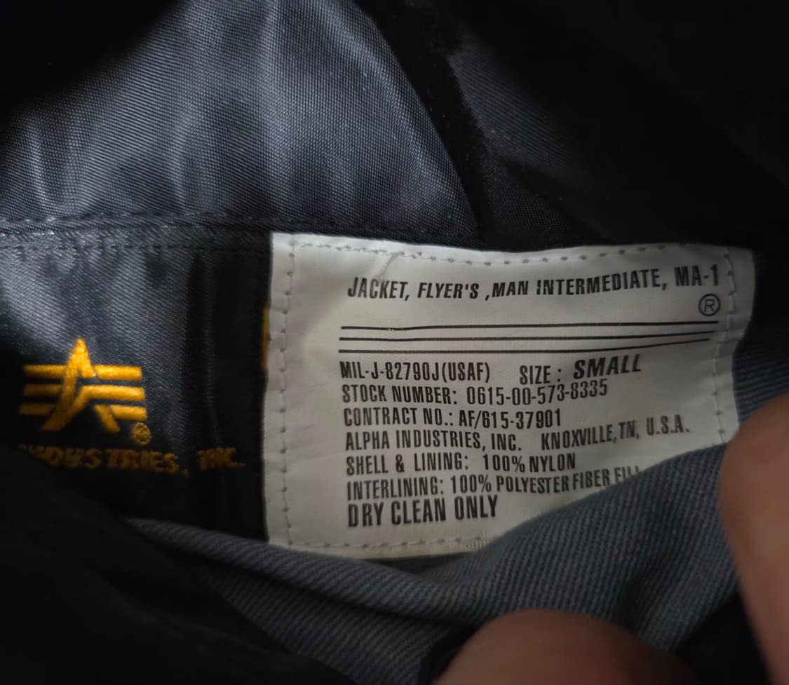 가슴85-95)알파인더스트리 MA-1 블랙 봄버자켓 상품이미지6
