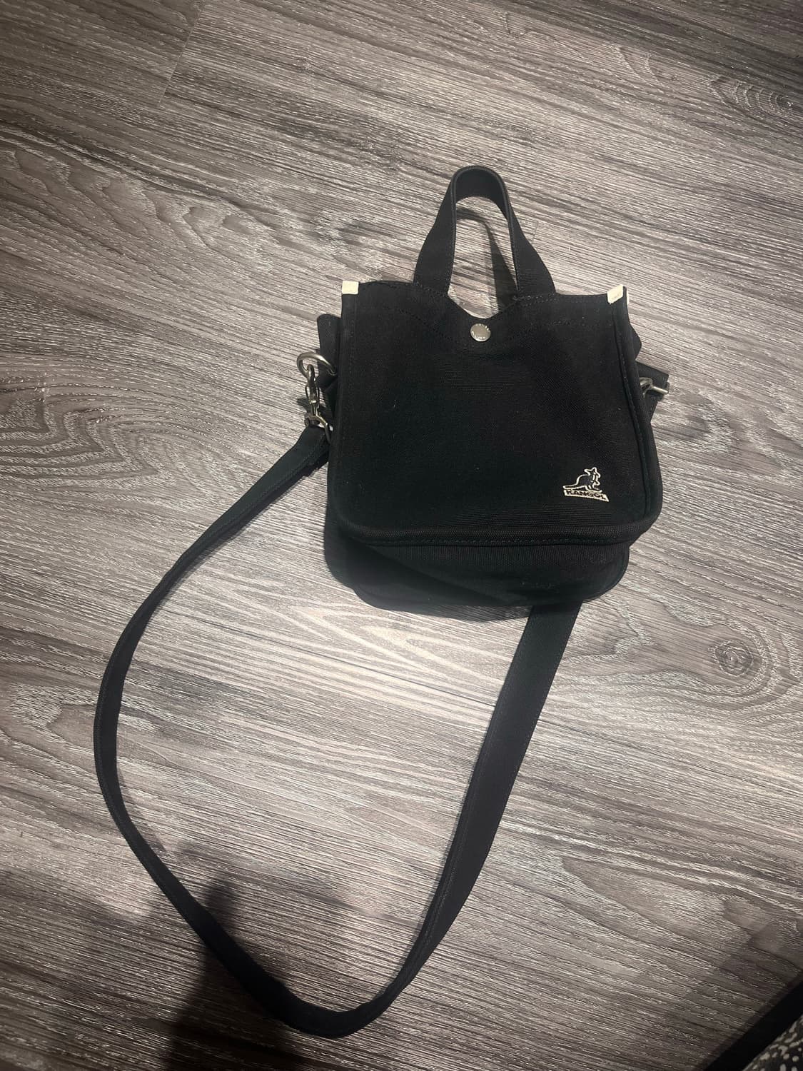 캉골 검은색 캔버스백 상품이미지1