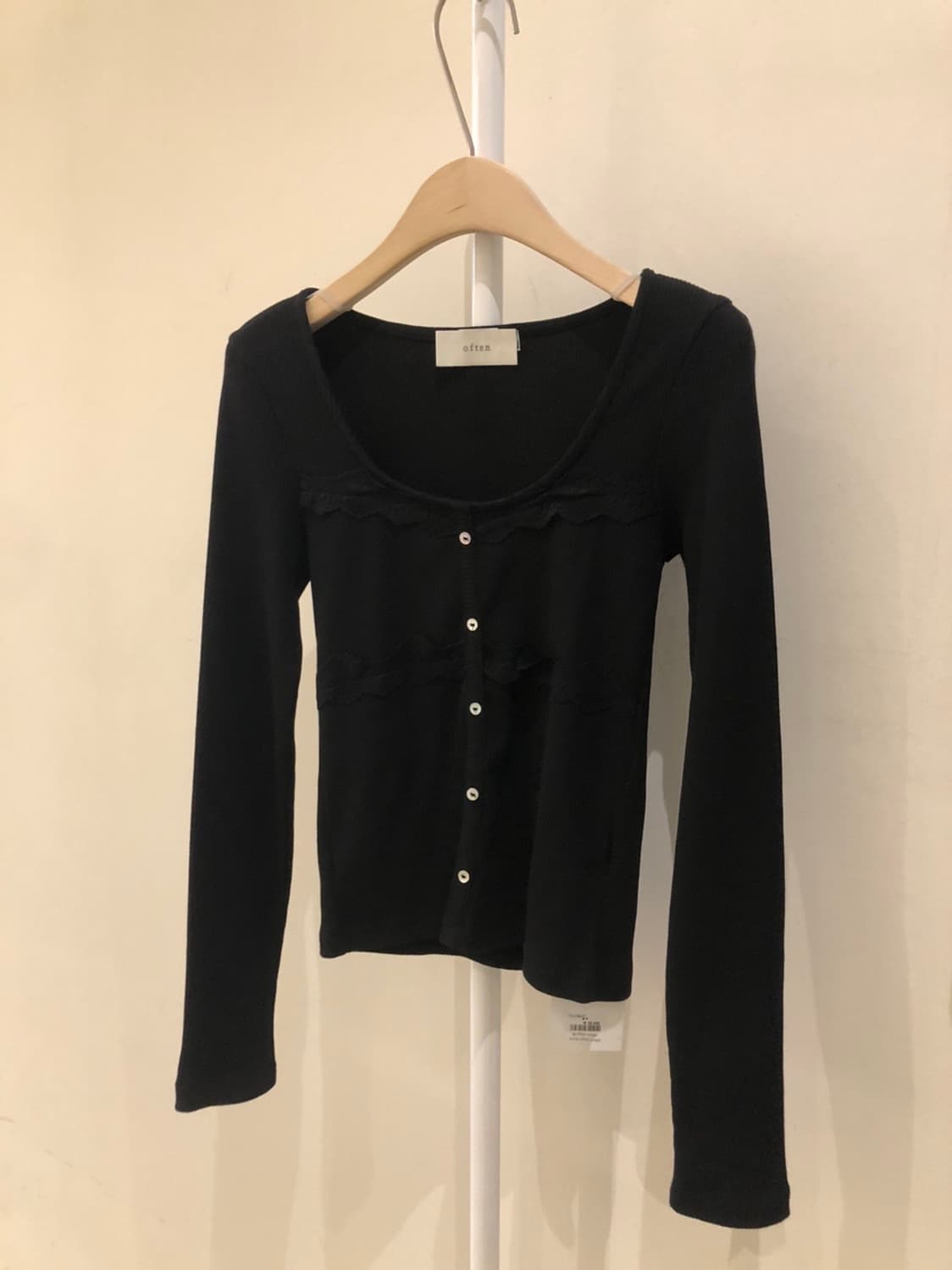 Often 아이보리 니트 상품이미지1