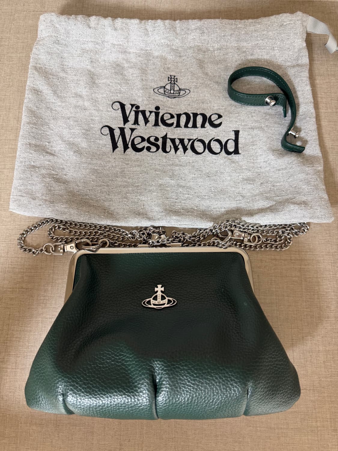 비비안웨스트우드 그래니 프레임 펄스 백 상품이미지1