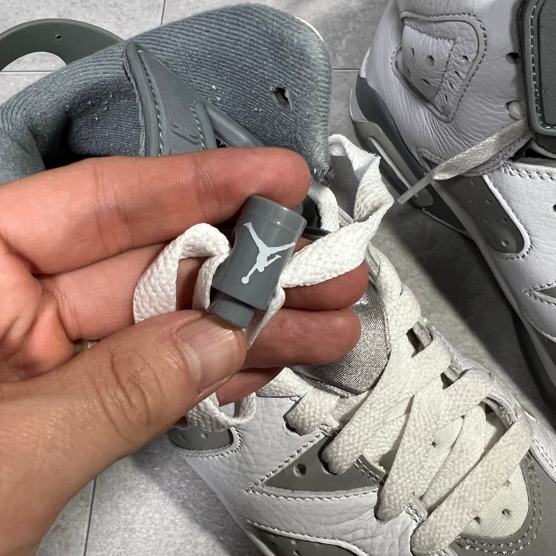 [240] 나이키 에어조던 6 레트로 쿨그레이 상품이미지4