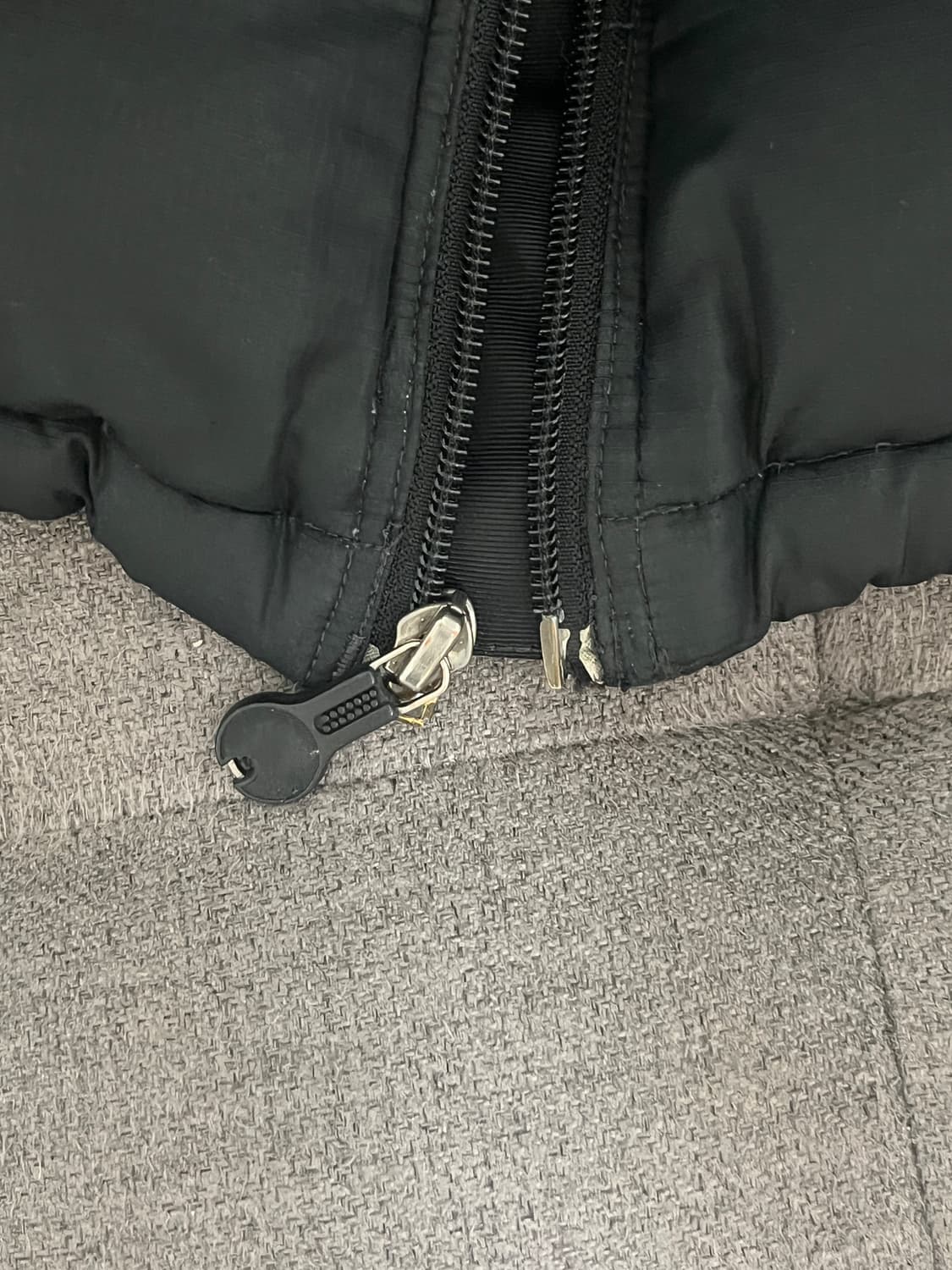 00s 파타고니아 피츠로이 패커블 구스 다운 패딩 상품이미지5