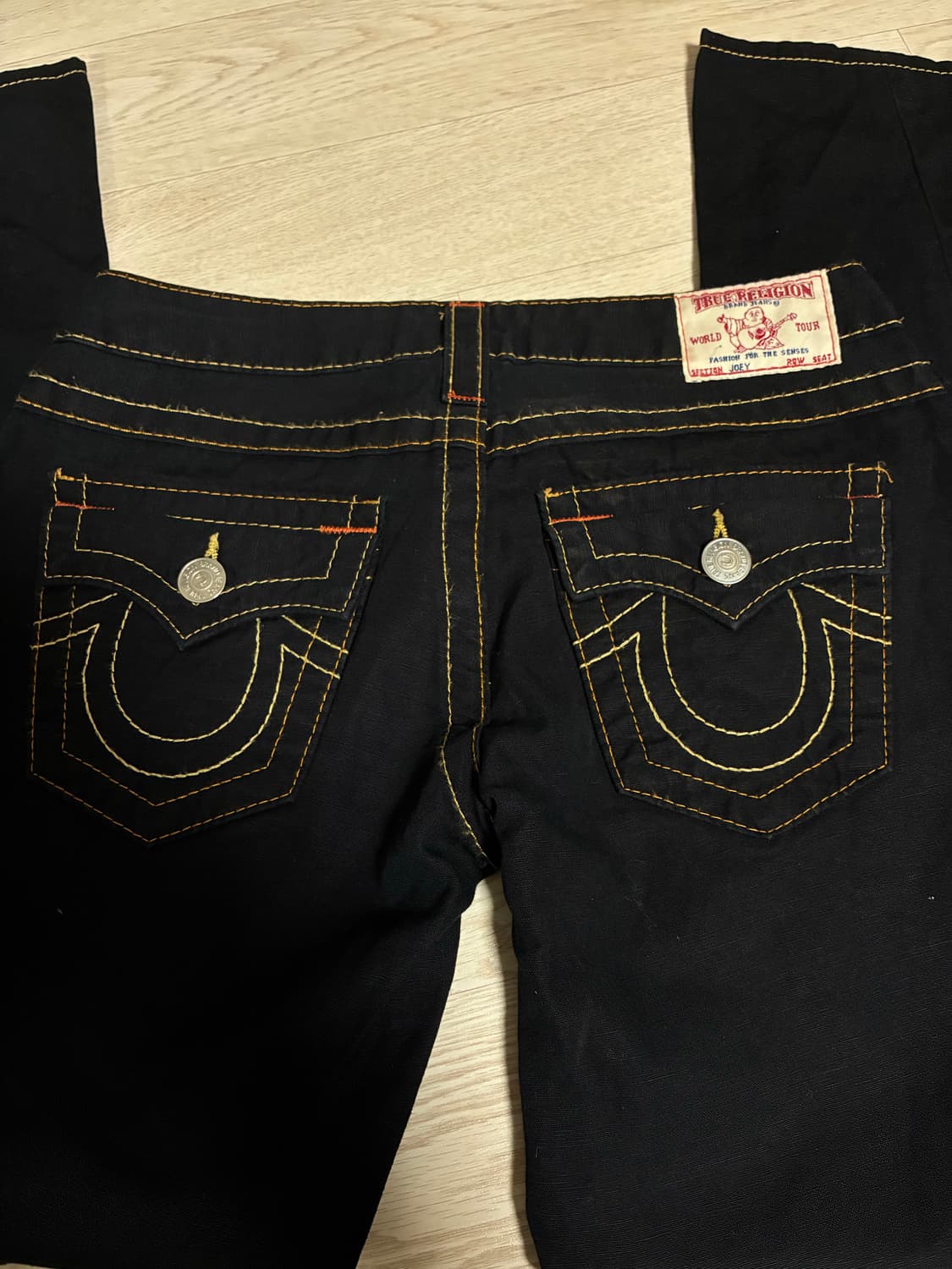 트루릴리전 빈티지 로우라이즈 부츠컷 상품이미지1