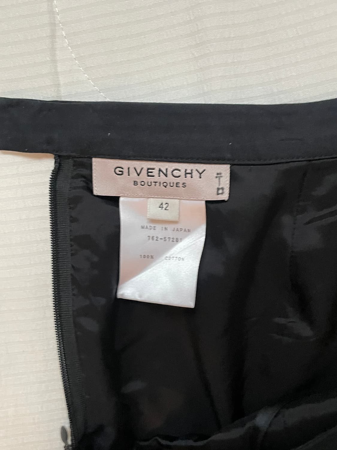 Givenchy long skirt 상품이미지2