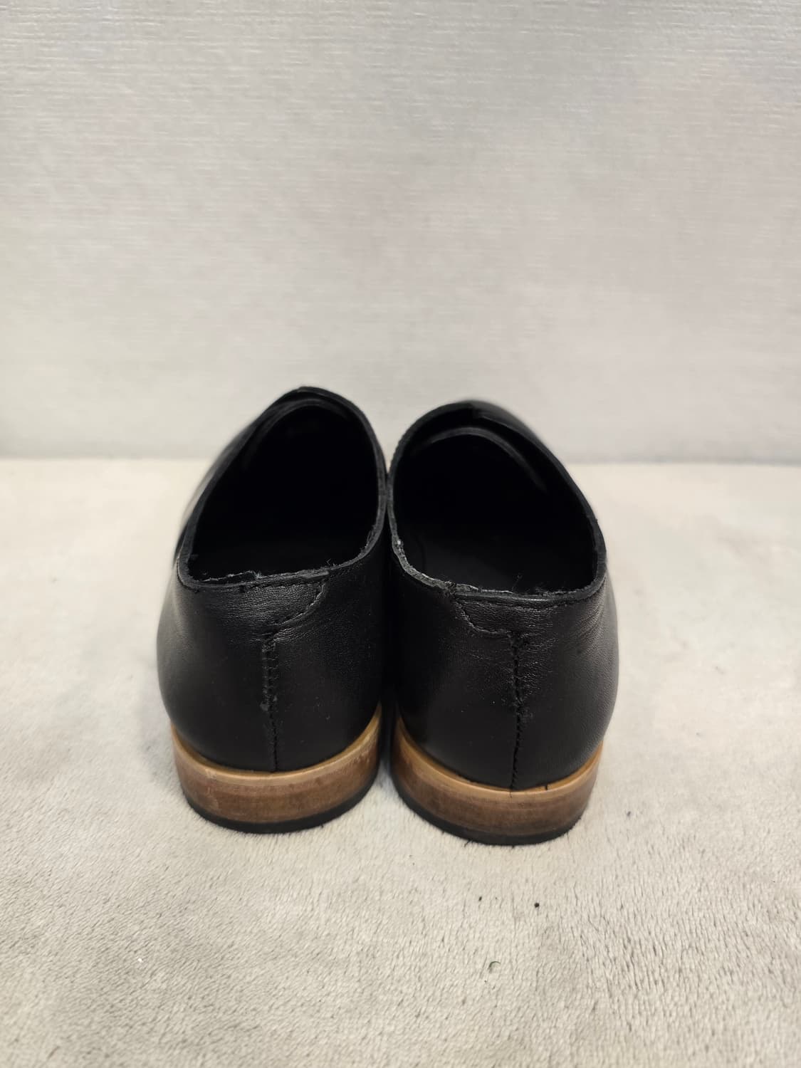 울버린 Wolverine 여성 가죽 단화 블랙 230 상품이미지4