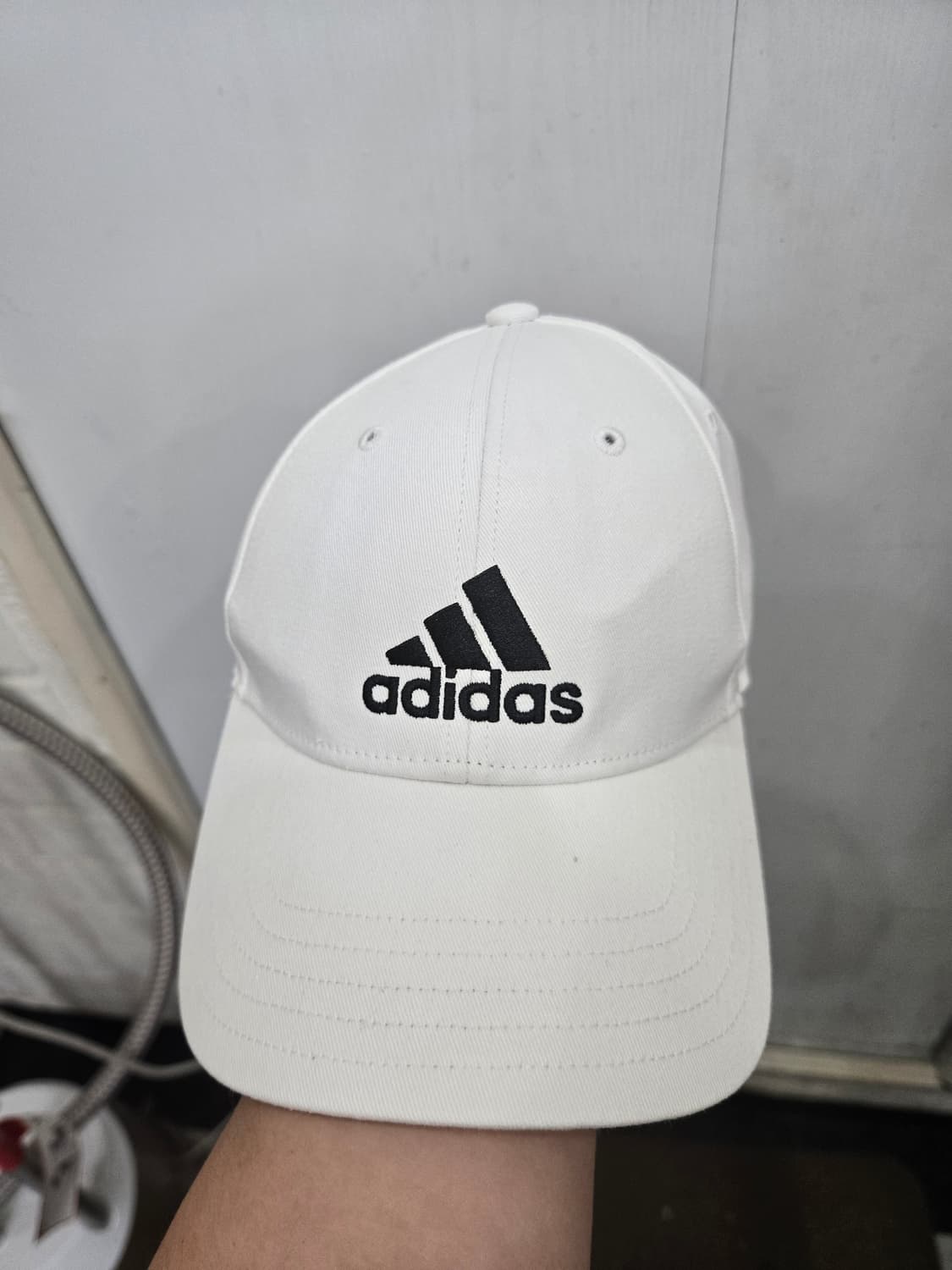 56사이즈)) adidas 아디다스 볼캡! 흰색 & 검정 상품이미지1
