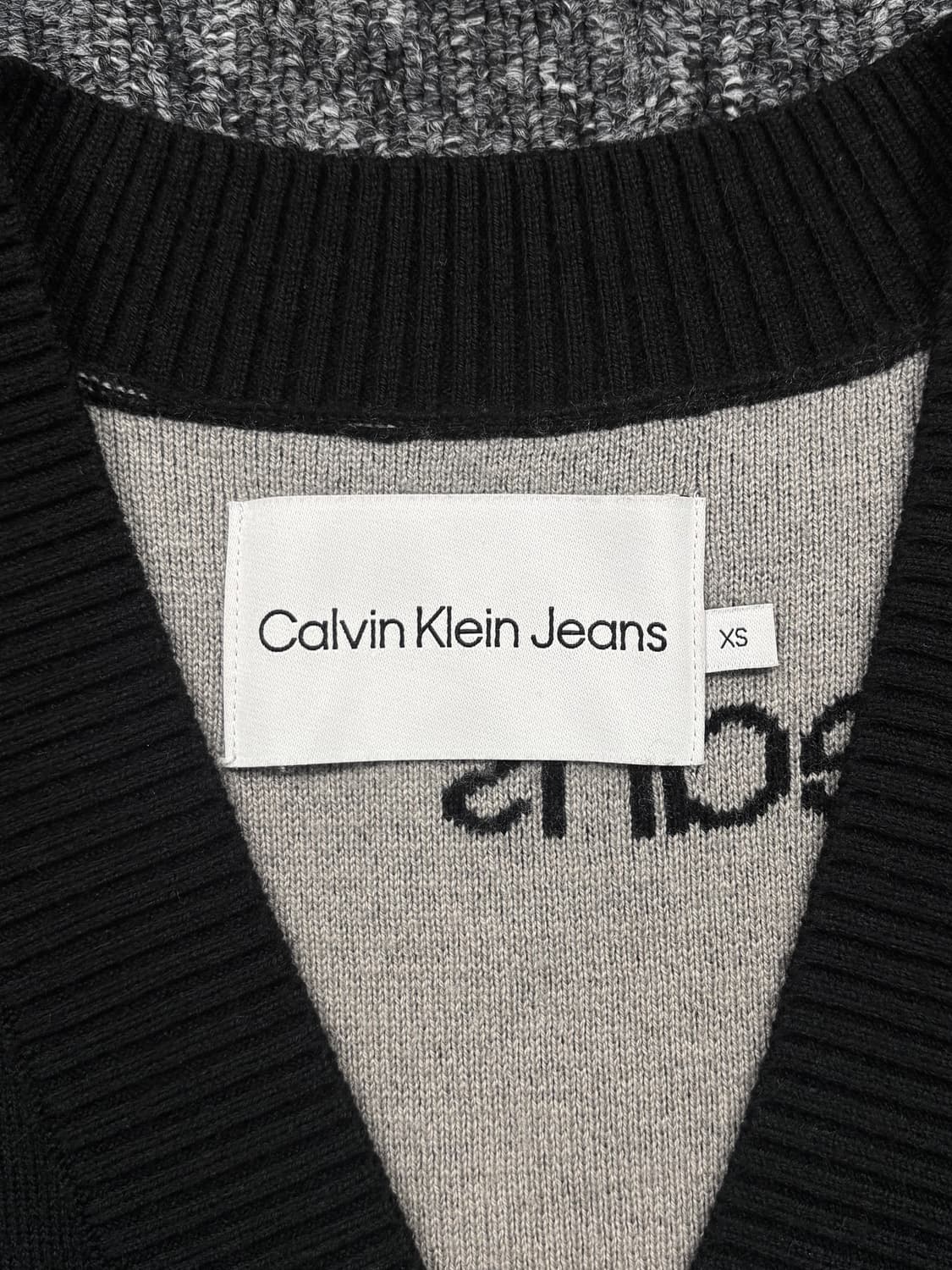 캘빈 클라인 블랙 크롭 가디건 상품이미지6