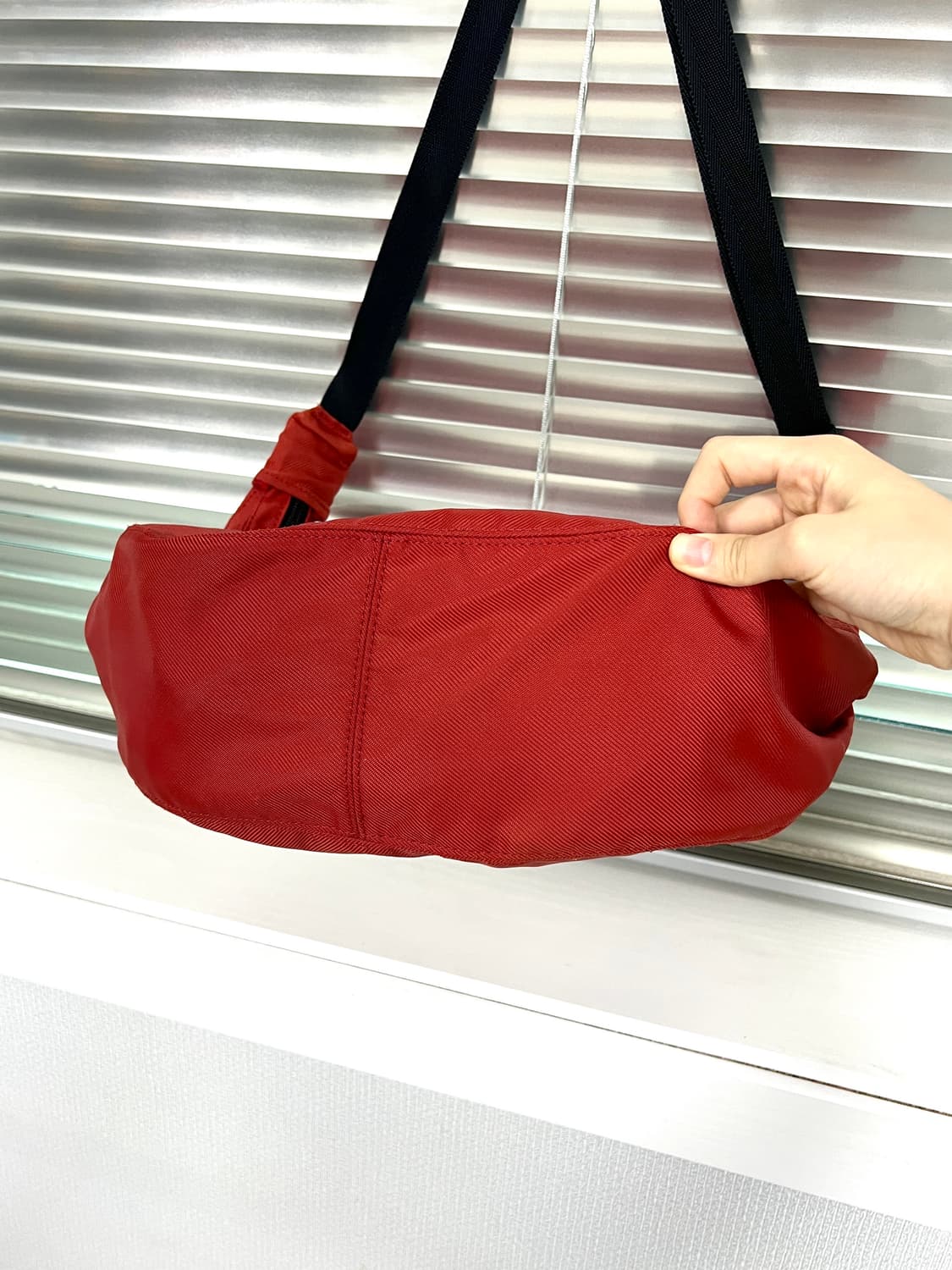 PORTER ROUND-SHOULDER BAG (Red)  상품이미지6