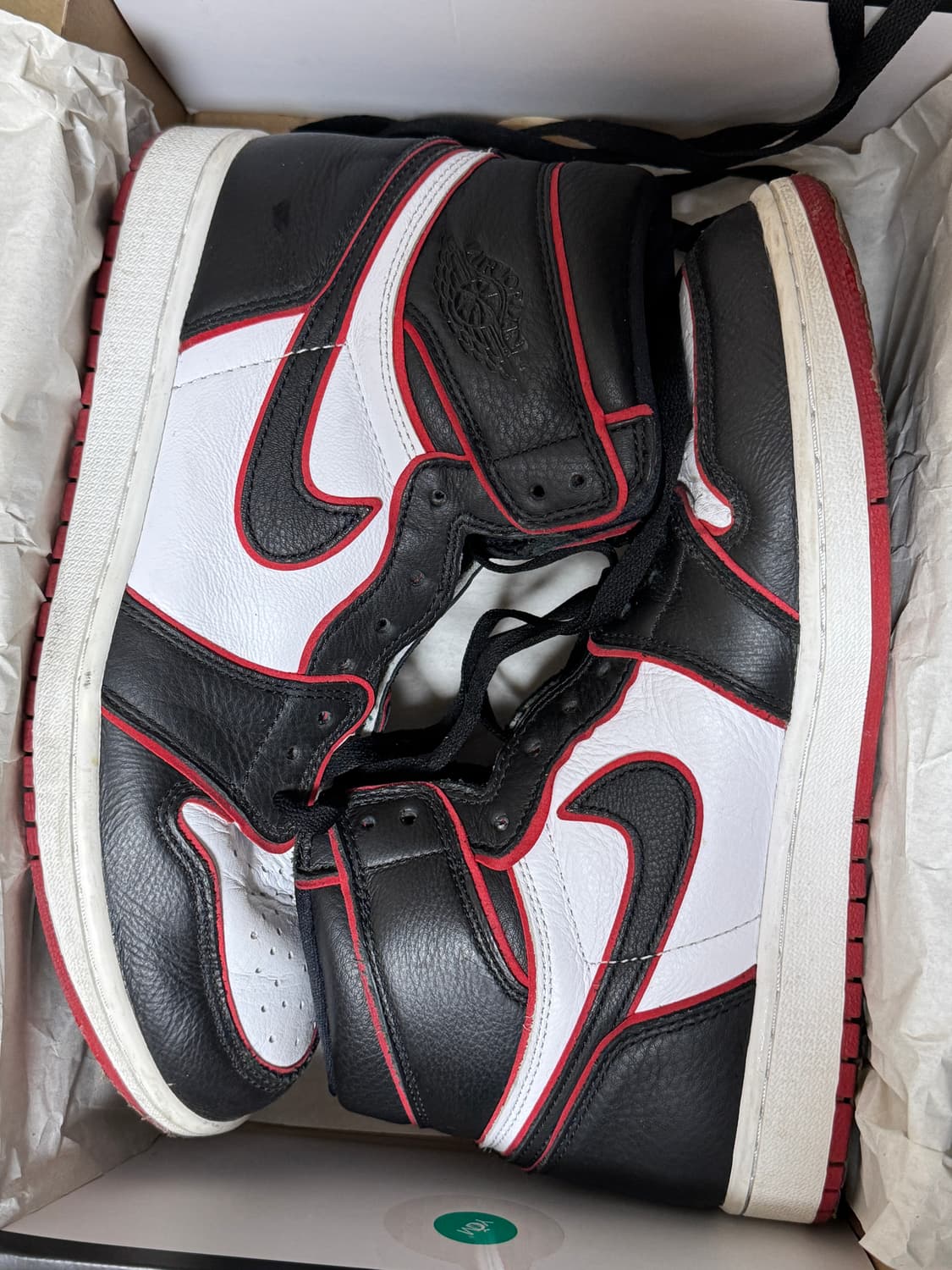 나이키 조던 1 하이 블러드라인 상품이미지1