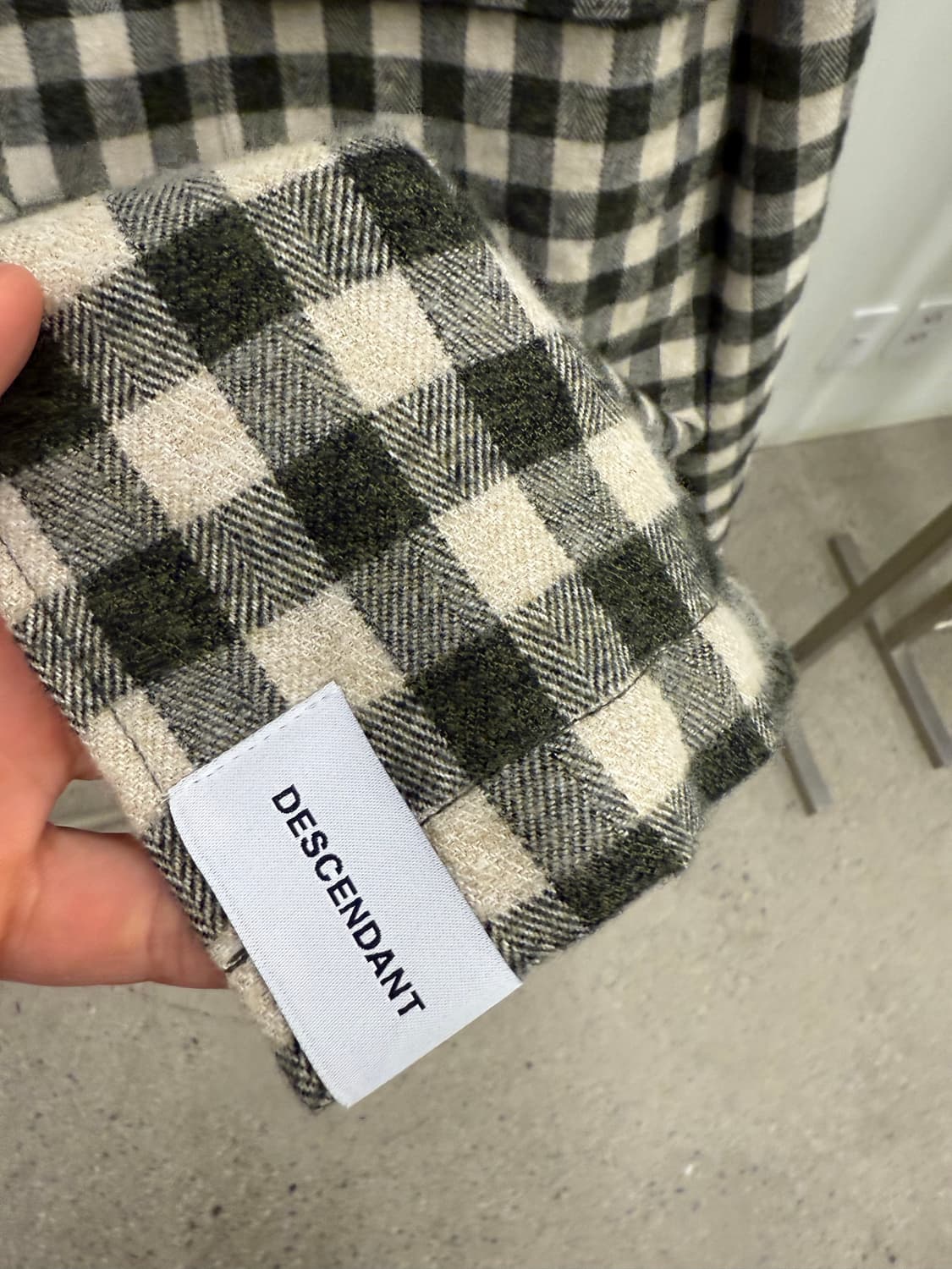 디센던트 MILPITAS PLAID LS SHIRT 4사이즈(새상품) 상품이미지5