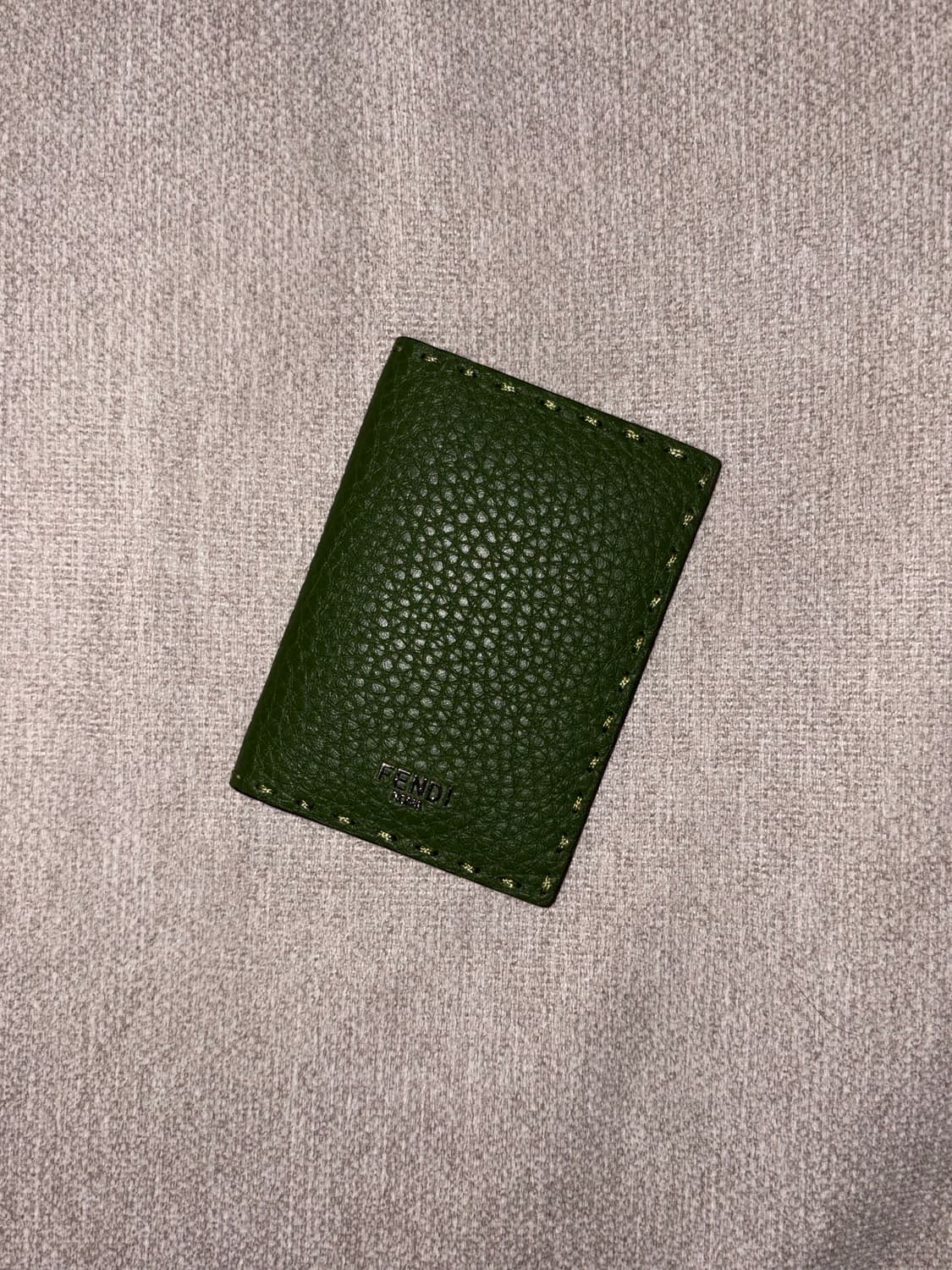 펜디 셀러리아 카드지갑 그린 상품이미지5