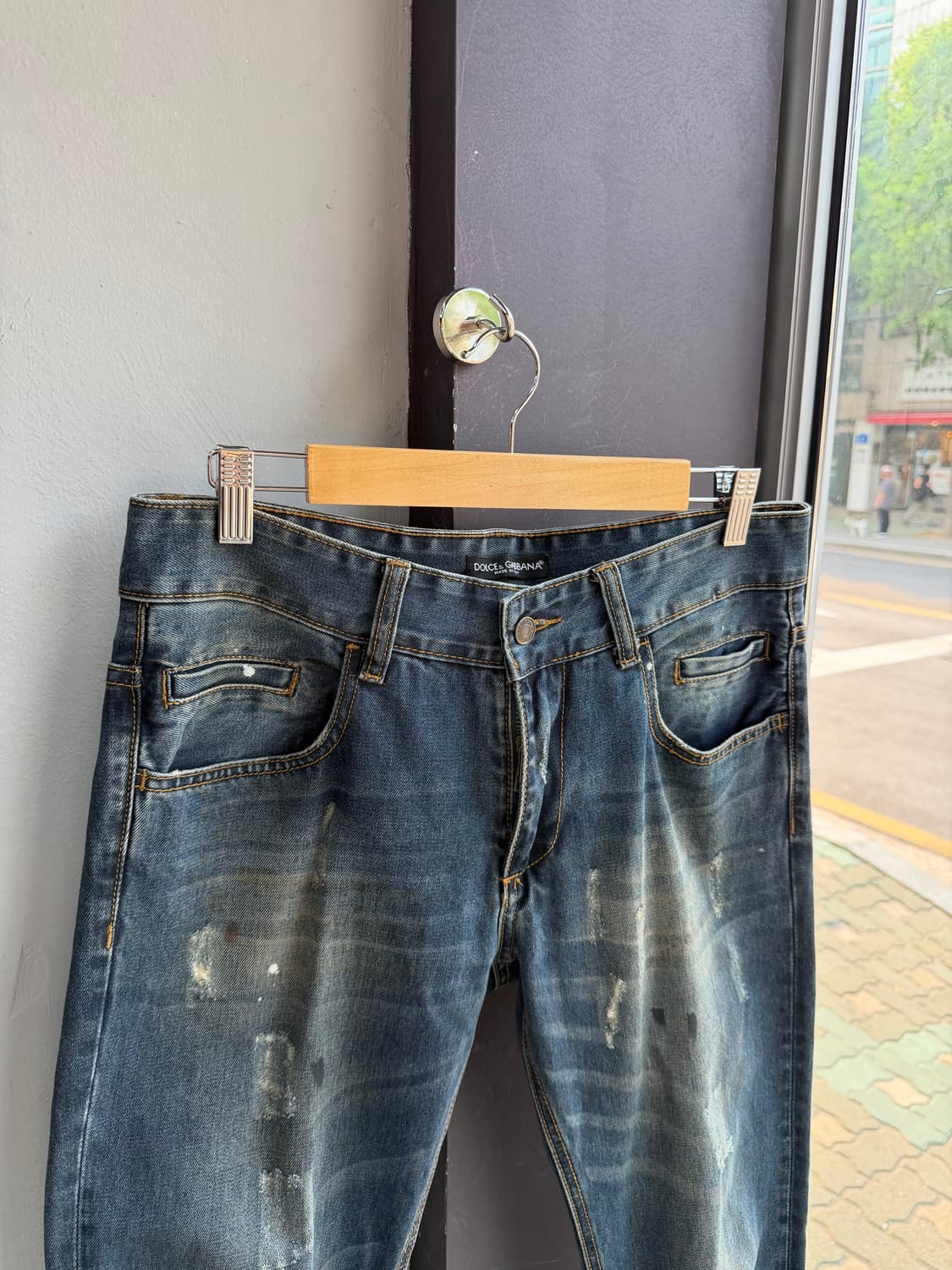 32/ 돌체앤가바나 페인팅 워싱 데님팬츠 상품이미지5