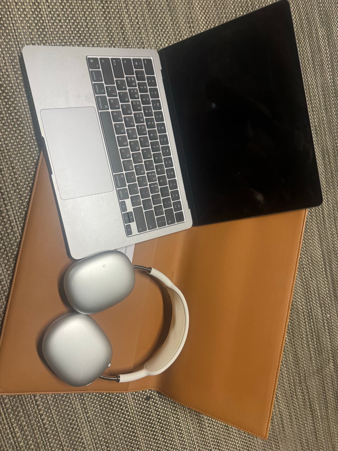 에어팟 맥스  상품이미지1