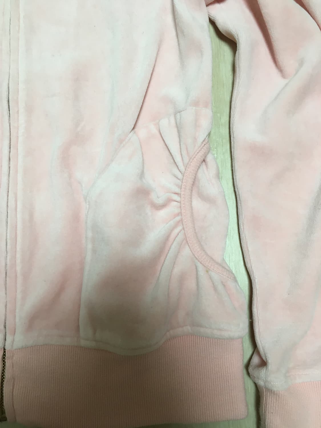 게스💗딸기우유 벨벳 집업🍓 상품이미지5