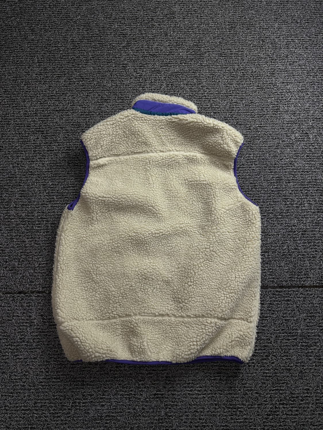 파타고니아 레트로 X 쉐르파 플리스 베스트 네추럴 퍼플 1518 상품이미지4