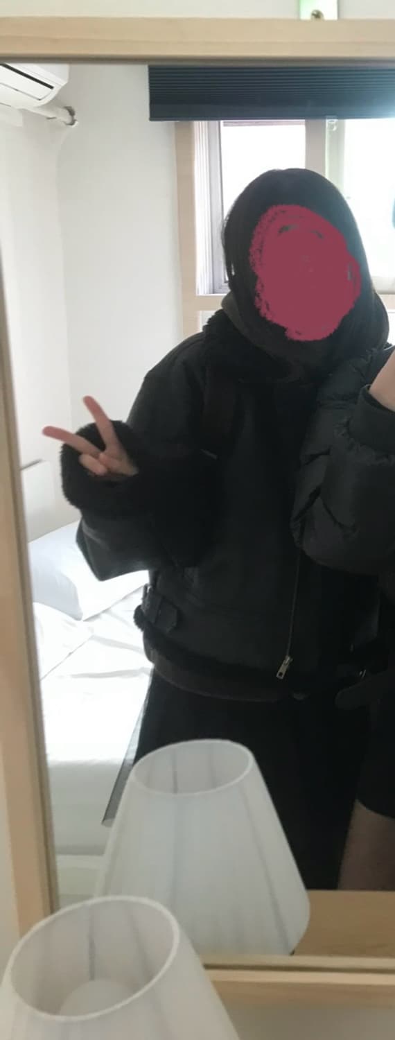 블랙업 라메스 무스탕 블랙 상품이미지5