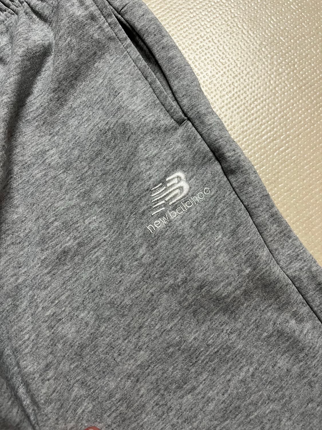 뉴발란스 트레이닝 팬츠 긴바지 상품이미지2