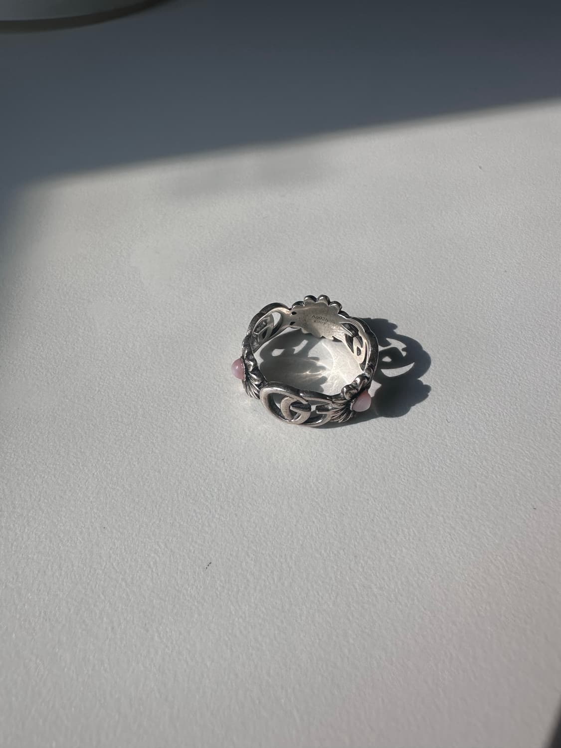 (14호)구찌 더블 G 마더 펄 링 실버 에이지드 피니쉬 상품이미지2