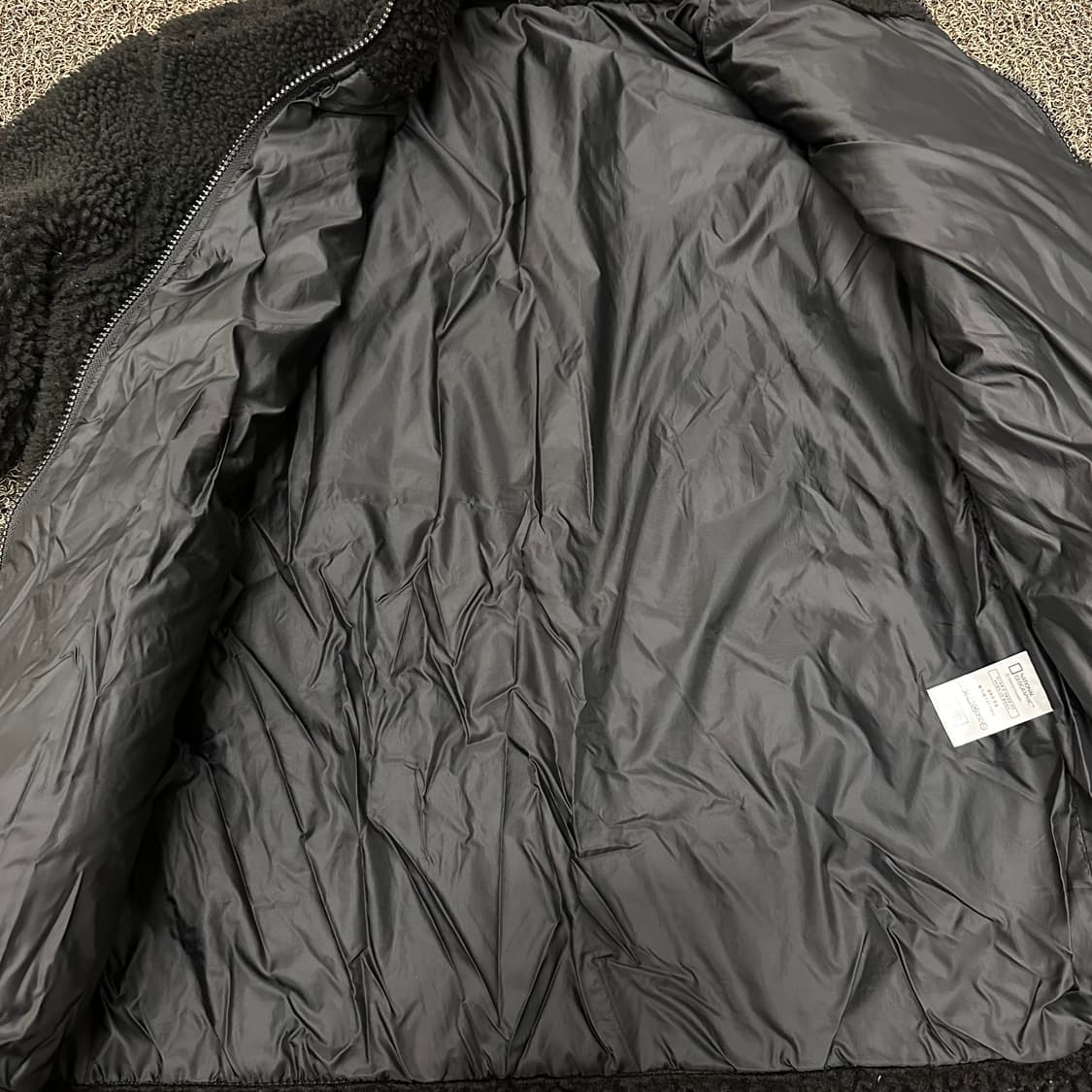 네셔널지오그래픽 털 뽀글이 후리스 자켓 블랙 L 상품이미지6