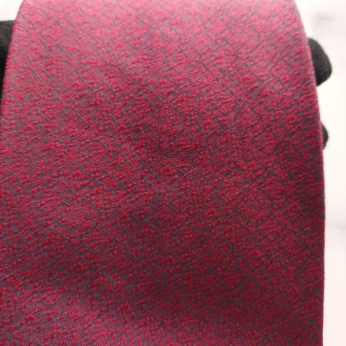 아쿠아스큐텀 실크 버건디 패턴 넥타이 9.8cm A등급 A18731
 상품이미지7