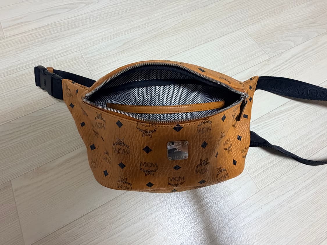 MCM벨트백 상품이미지5
