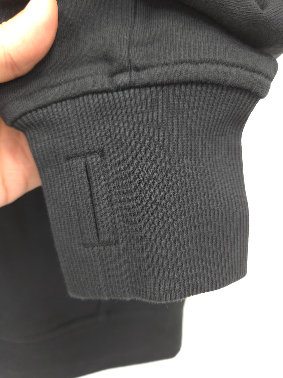 M C.P.컴퍼니 블랙 기모 CP CP컴퍼니  맨투맨 상품이미지6