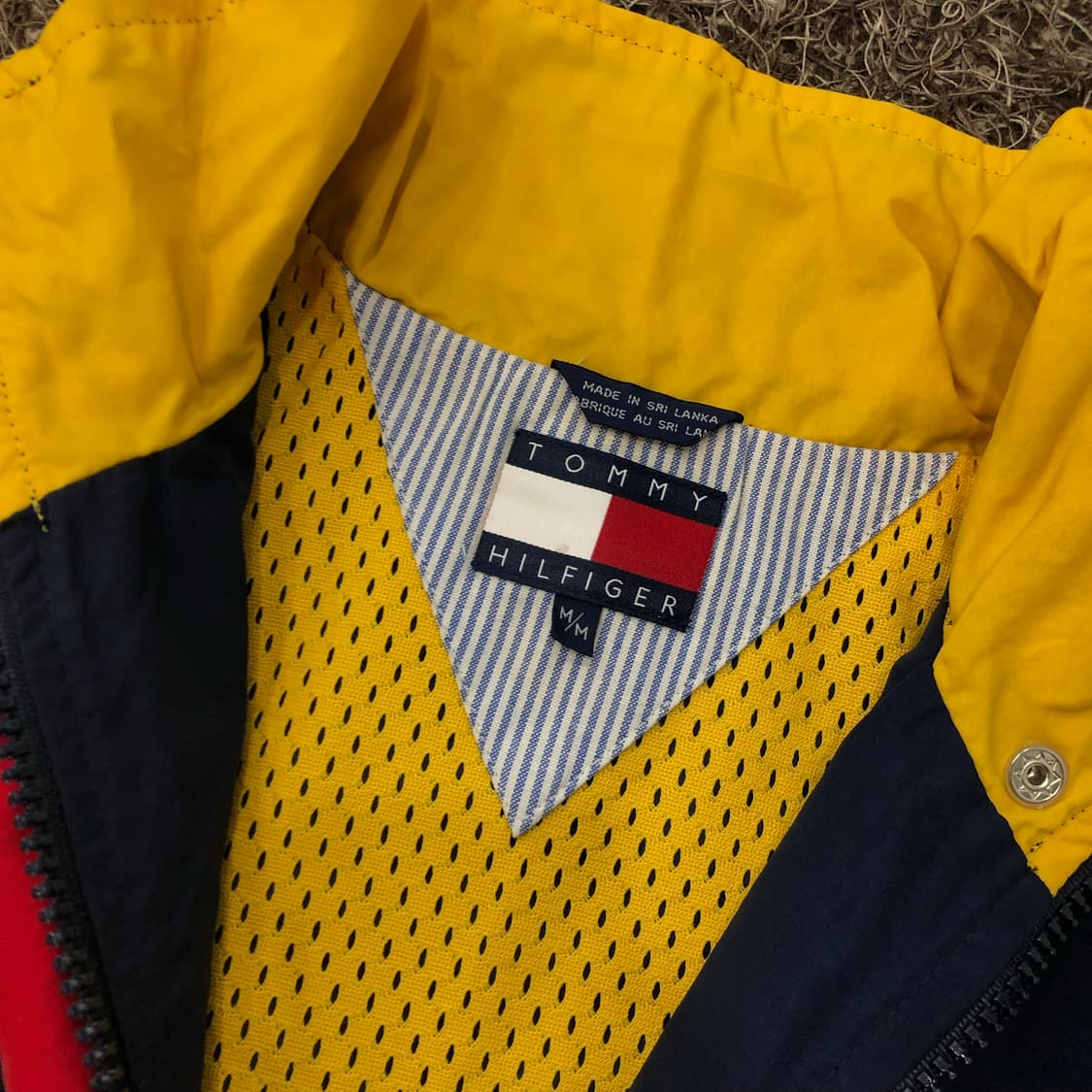 타미힐피거 빅로고 나일론 배색 바람막이 자켓 상품이미지6