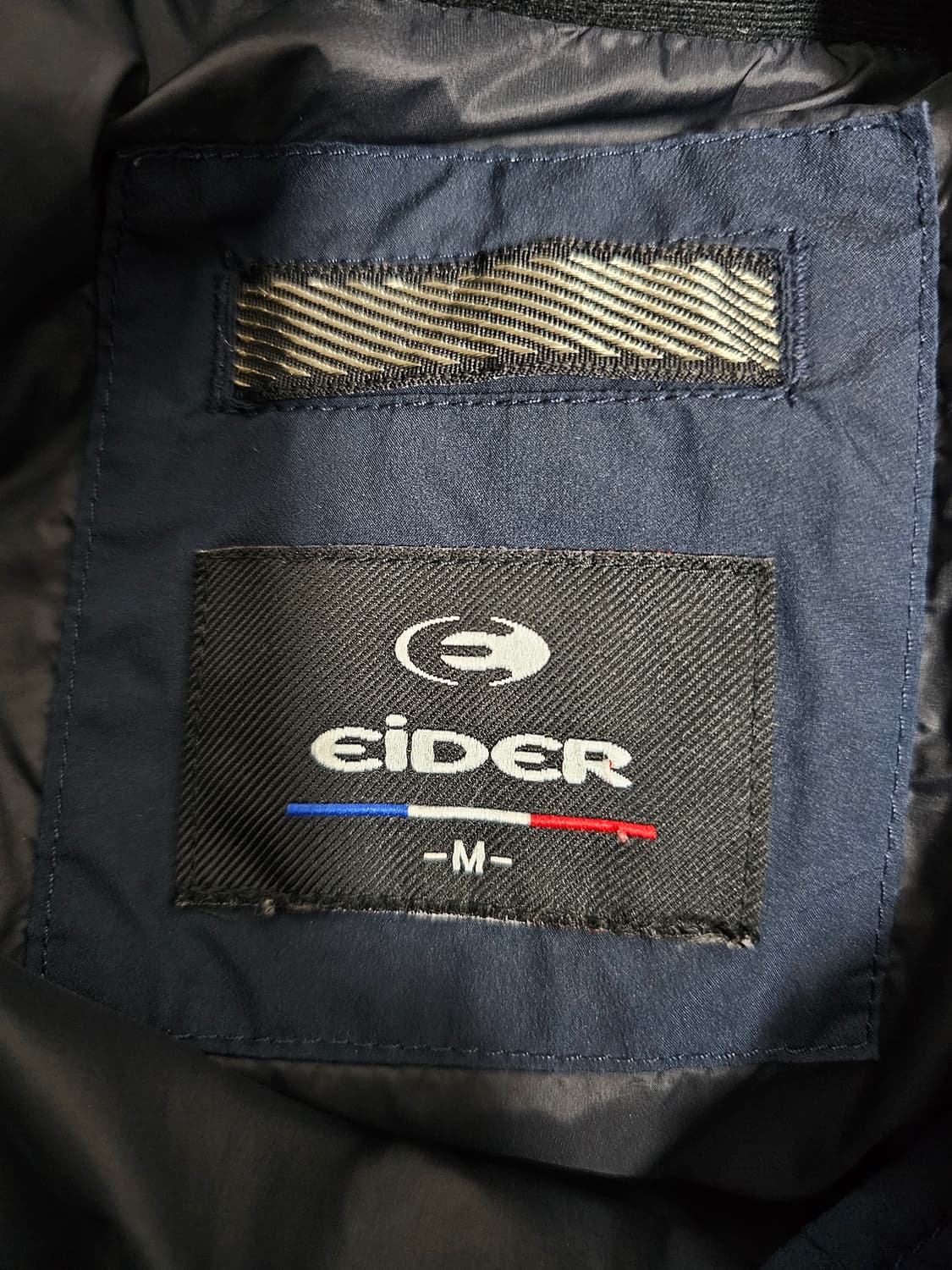 아이더 구스다운 숏패딩 M 상품이미지3