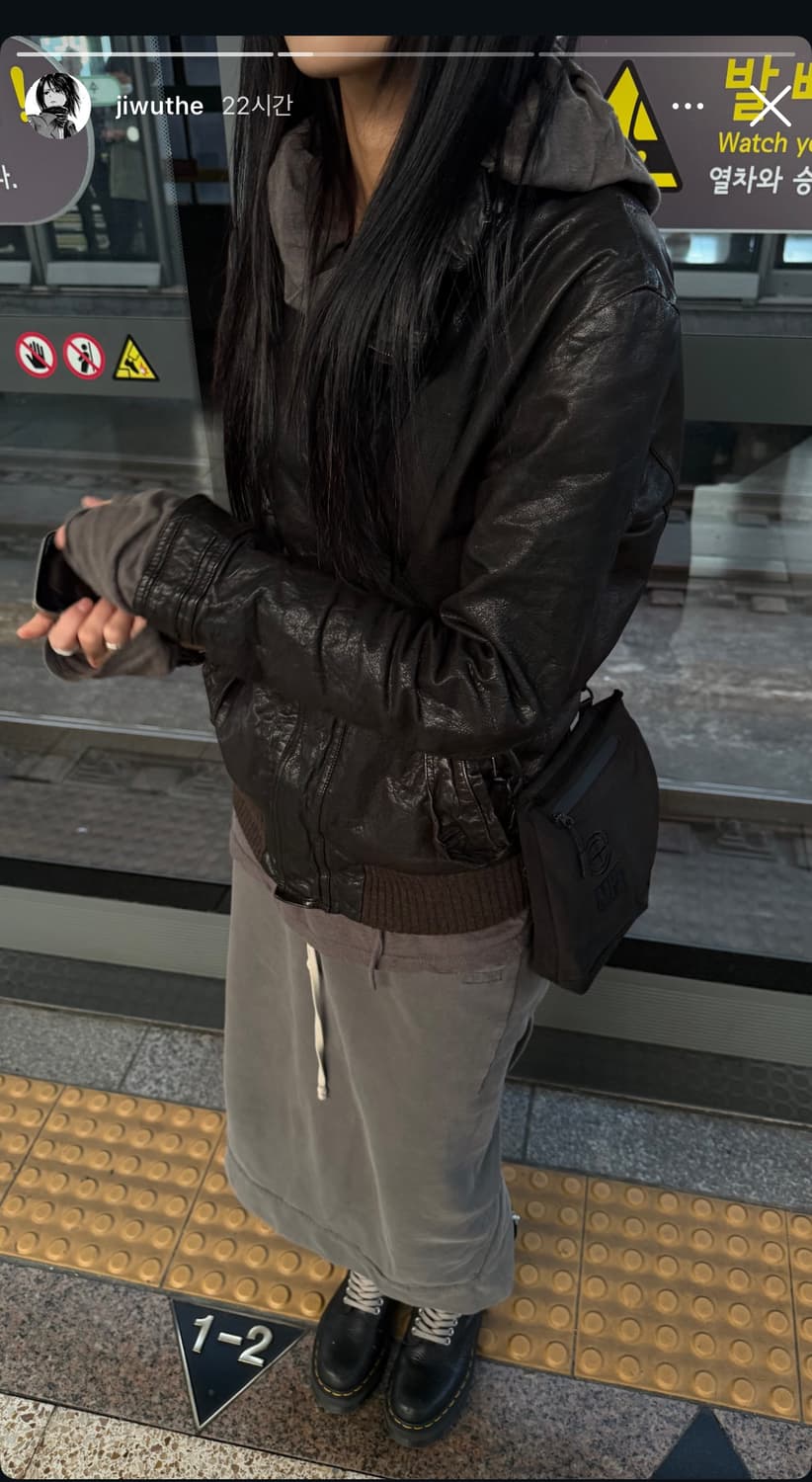 MPa SACOCHE BAG (BLACK) 구해요 상품이미지1