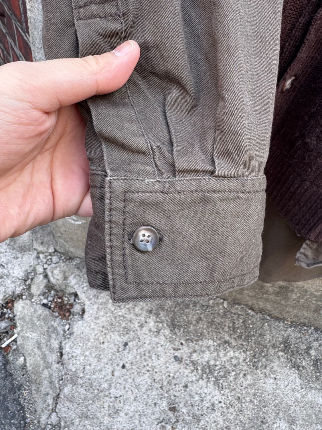 큐브슈가 니트 믹스 레터링 셔츠  상품이미지5