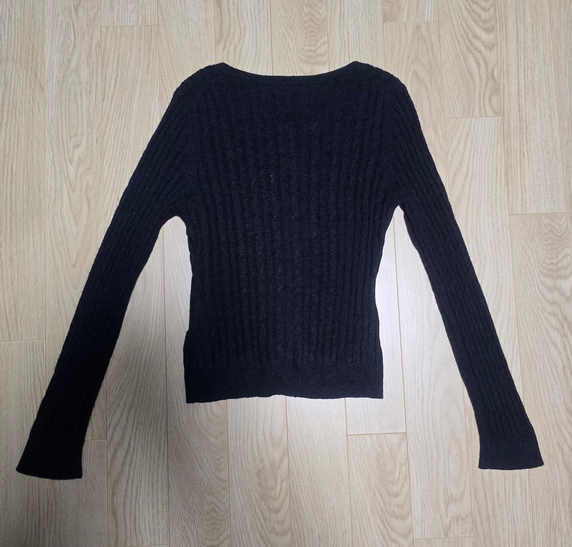 마가렛호웰 꽈배기 니트가디건 블랙 상품이미지3