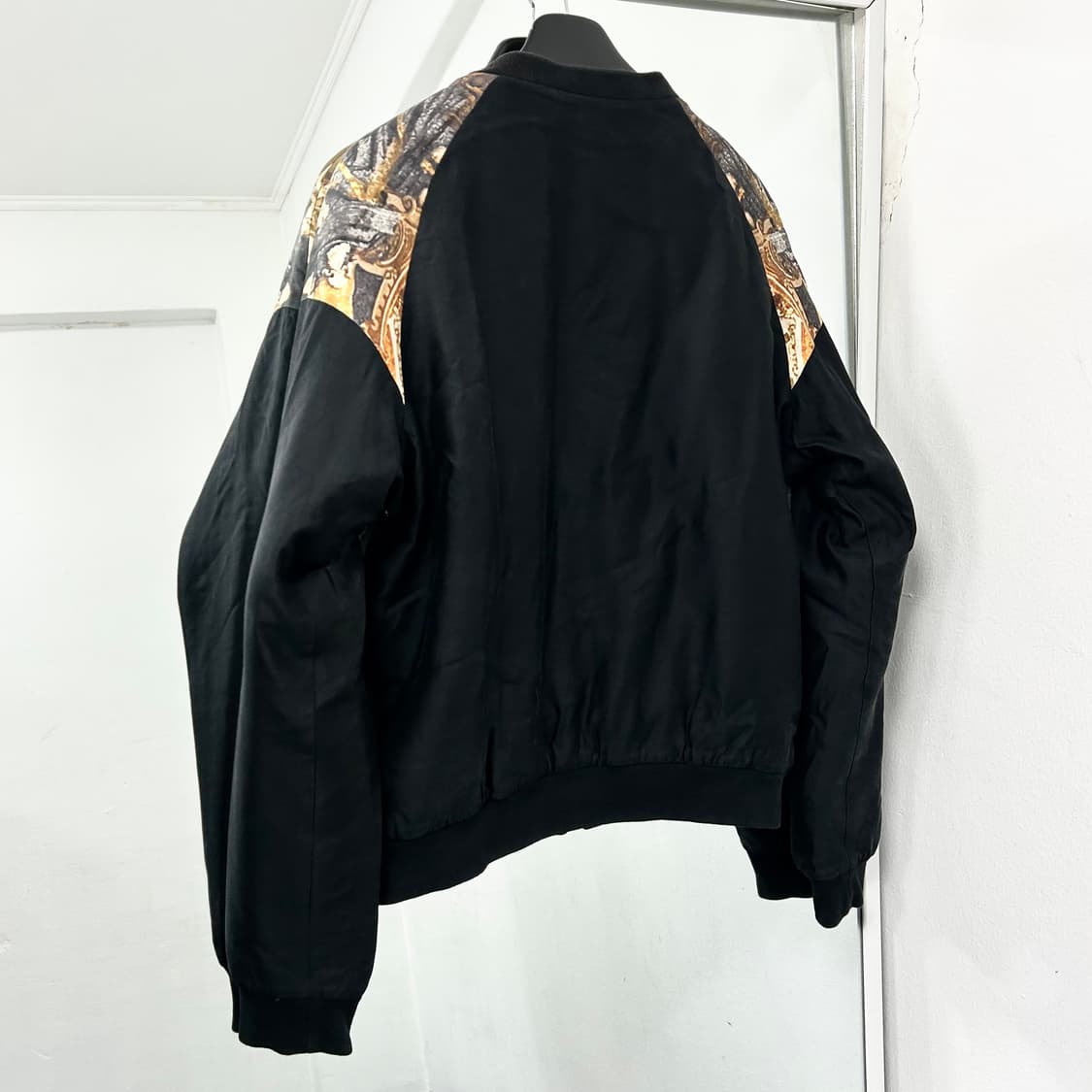 Ksubi 수비 그래픽 패디드 봄버 자켓 상품이미지5